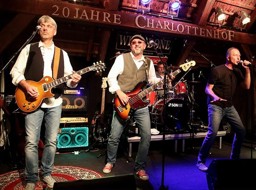 WELL DONE - FJORDBLUESROCK aus Kiel
